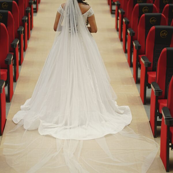 Christian Wedding Gown Off White - Image 4